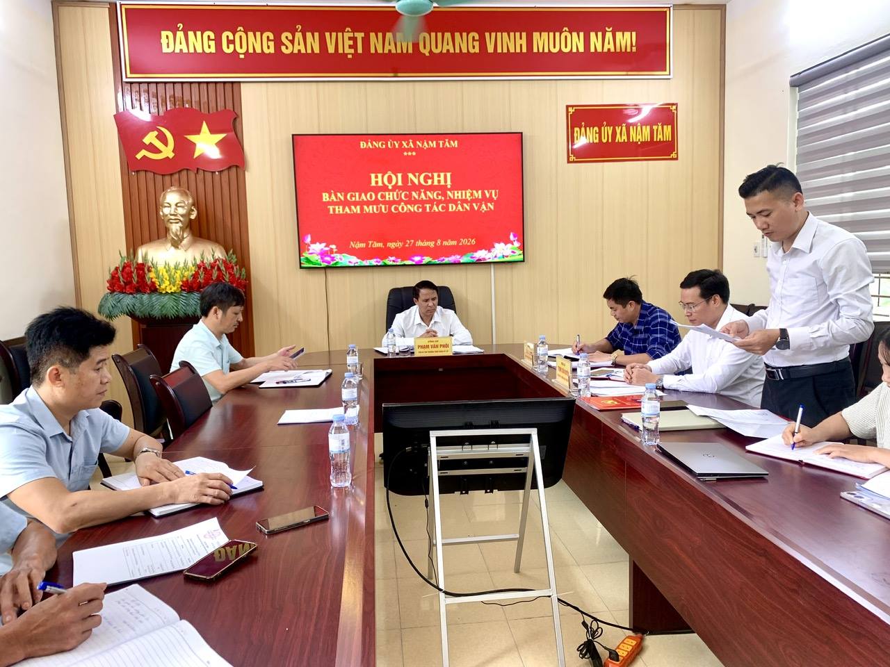 anh tin bai